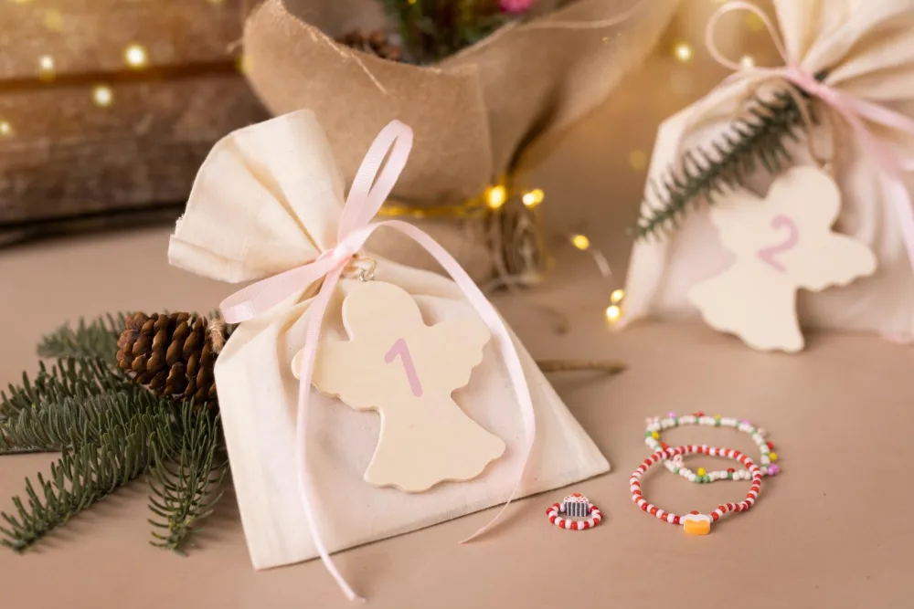 Creativ Company Adventskalender - Smykke-projekter