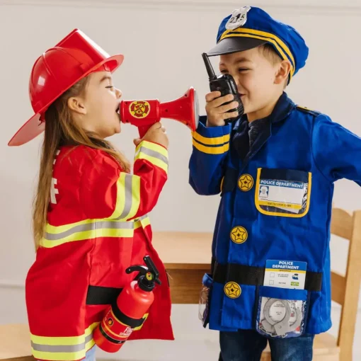 Discount Melissa & Doug Brandmandssæt inkl. hjelm, str. 3-6 år