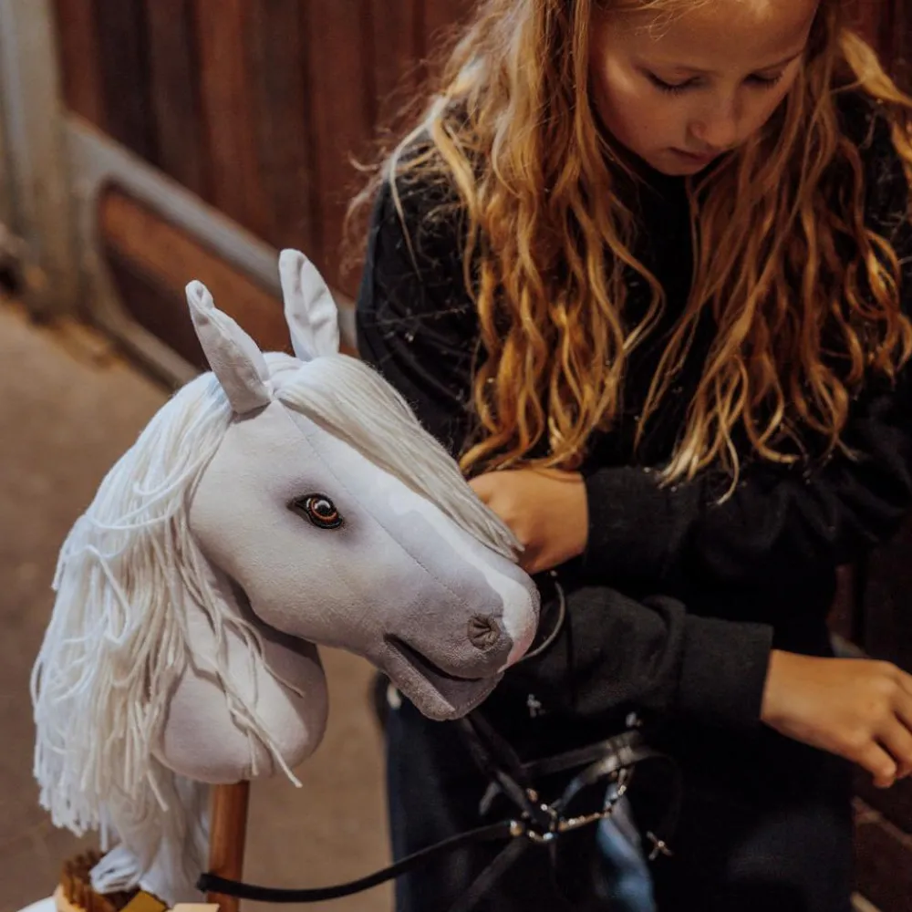 Best byASTRUP kæphest - Hvid "Sigrid"