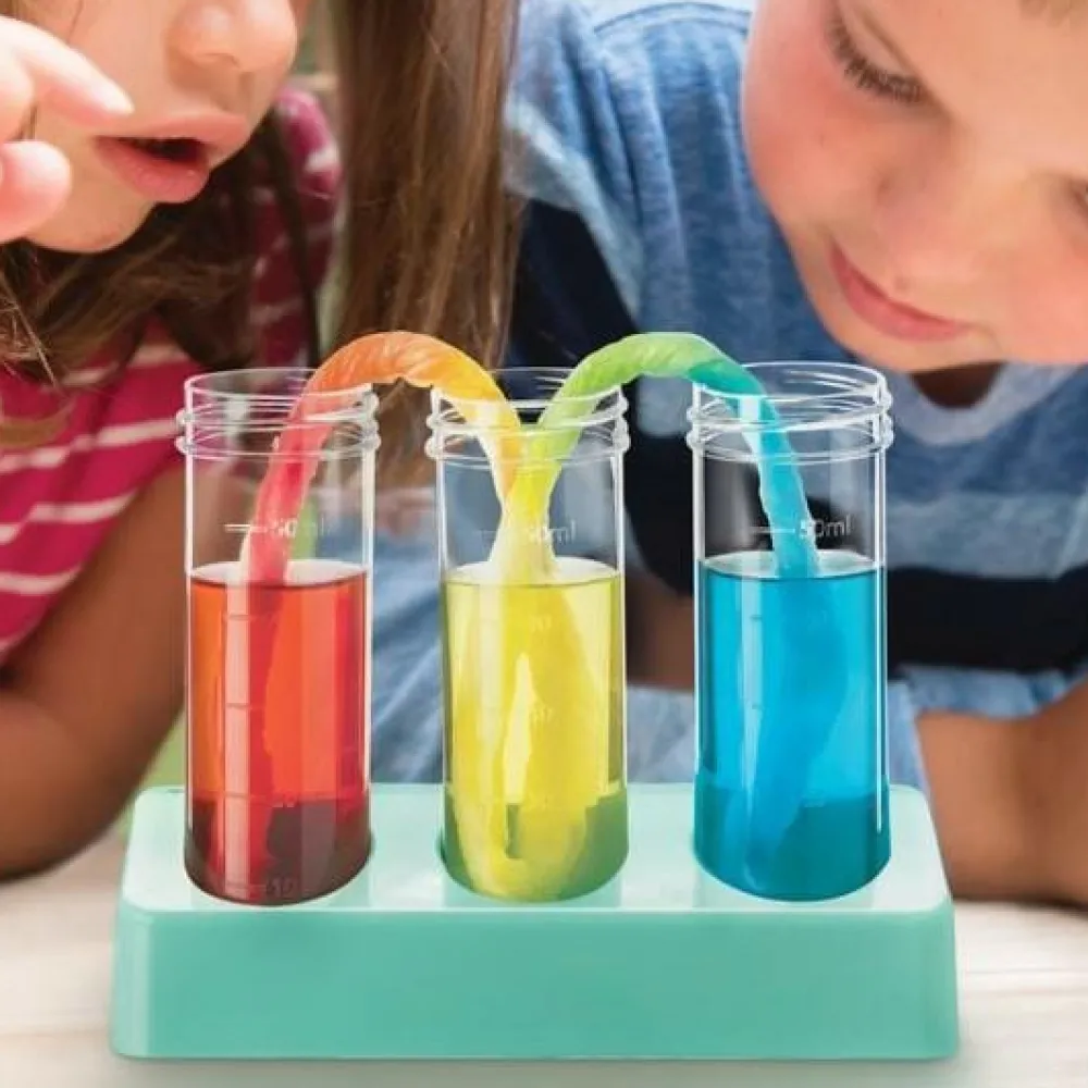 Online 4M En tur i farve-laboratoriet