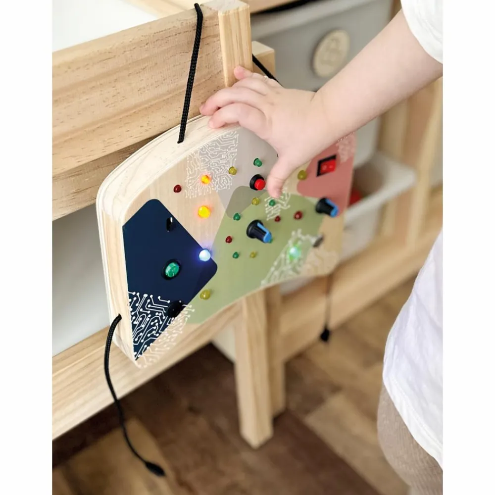 Best small foot Finmotoriktavle - Knapper & kontakter