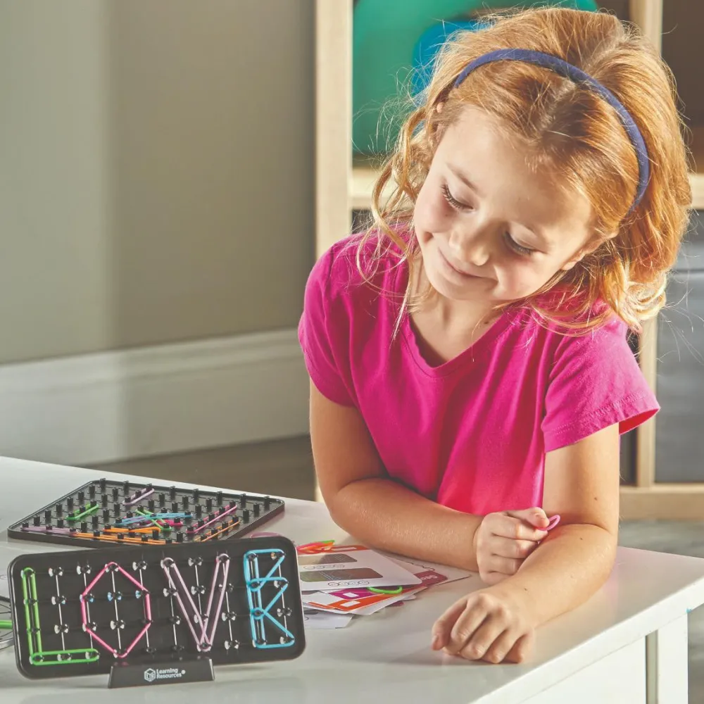 Online Learning Resources Geoboard - Lav former med elastikker