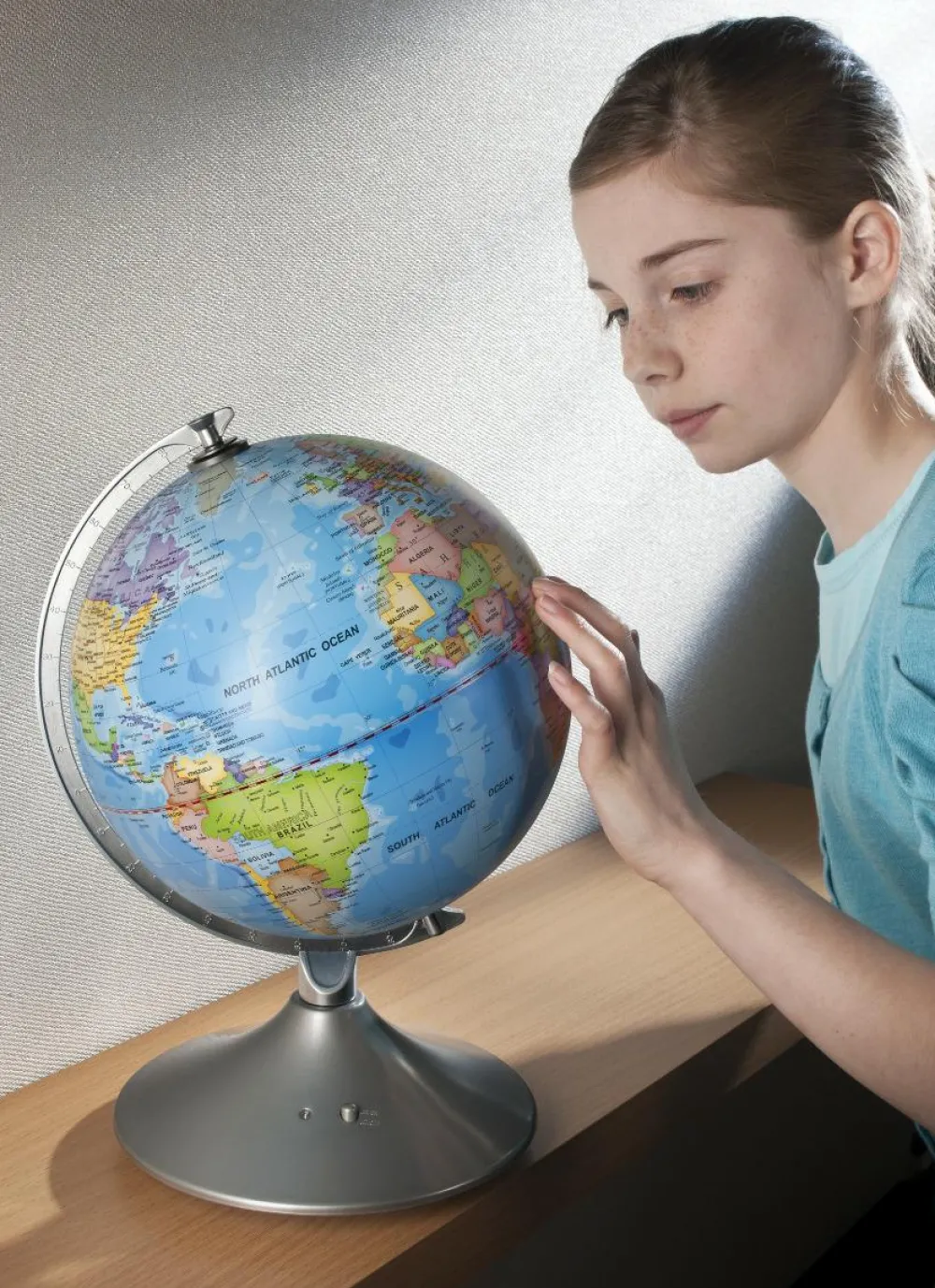 Clearance Brainstorm Globus 2-i-1