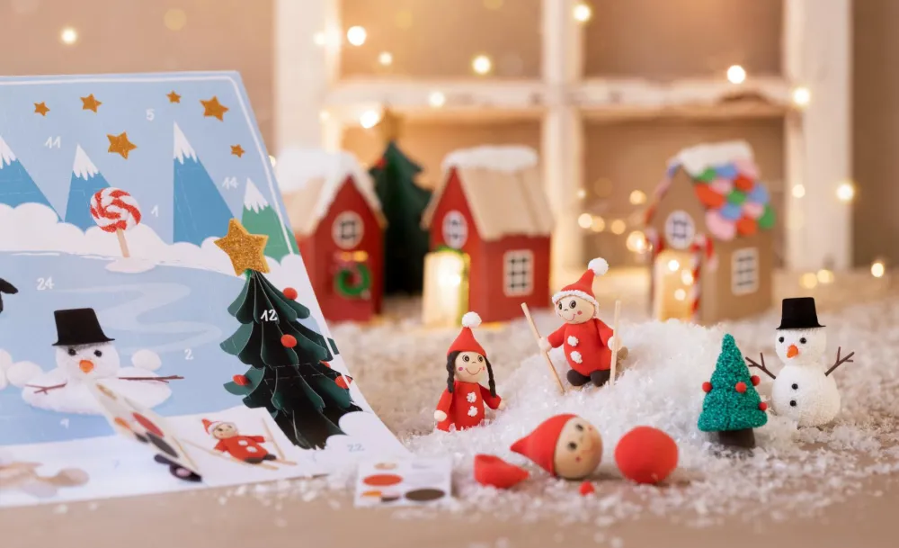 Sale Creativ Company Julekalender modellering - Lav en julelandsby