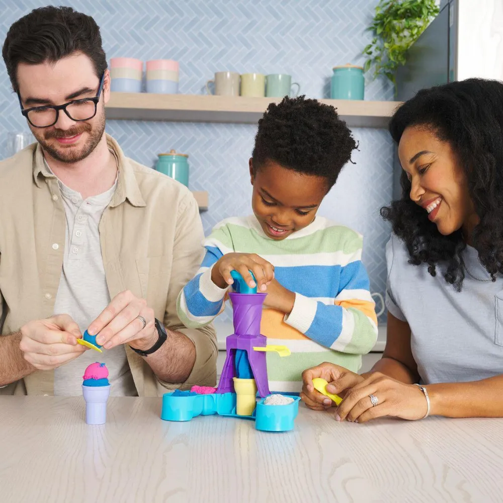 Best Kinetic Sand ® - Soft Serve Station