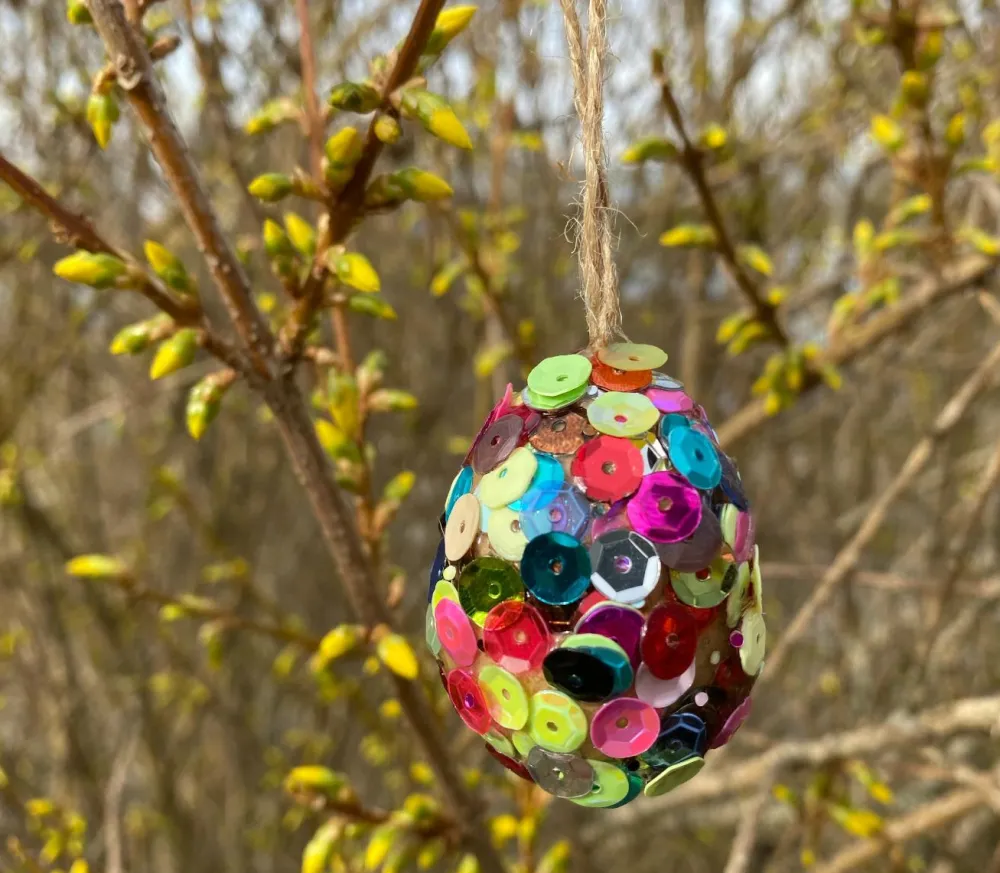 Sale Creativ Company Lav påskeæg m. satinsnor - Gul/Pink/Turkis