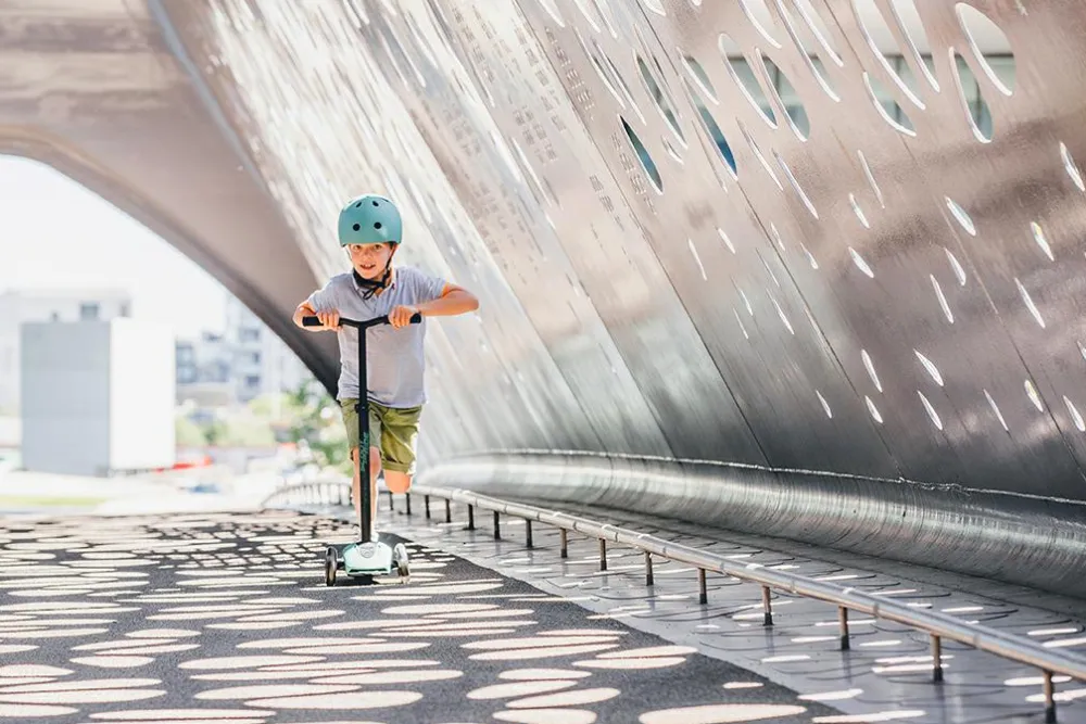 Discount Scoot & Ride Løbehjul - Highwaykick 5 m. LED, Forest