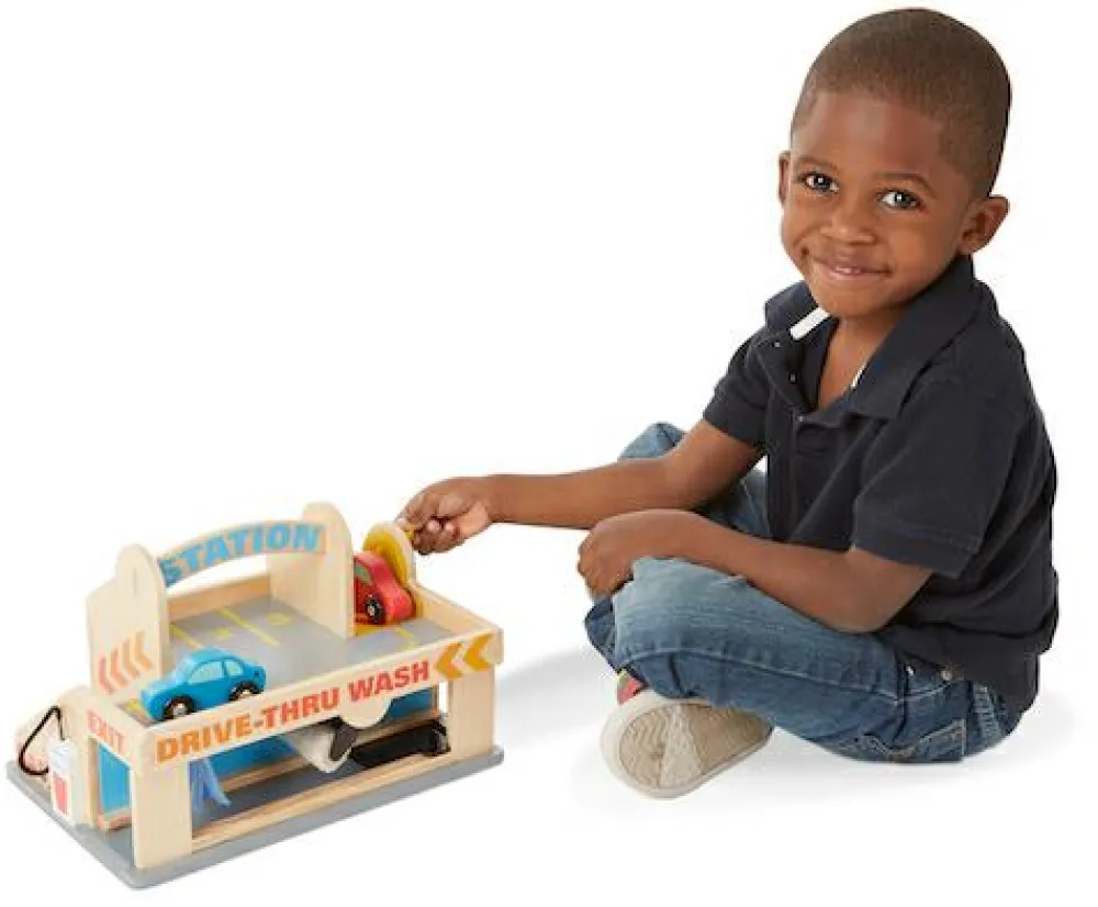 Best Melissa & Doug Parkeringsanlæg & servicestation