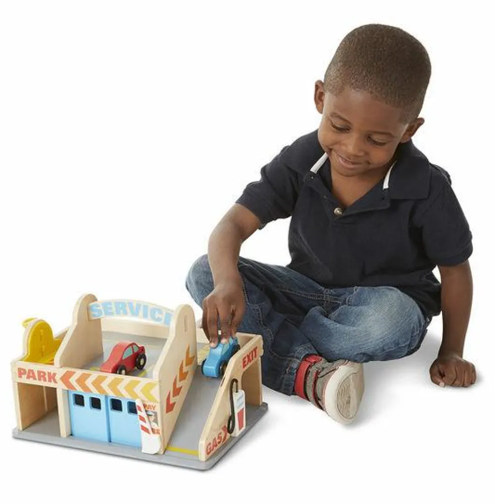 Best Melissa & Doug Parkeringsanlæg & servicestation