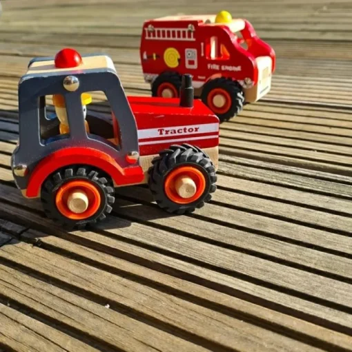 Sale Egmont Toys Traktor med gummihjul