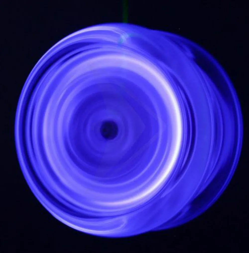 Outlet YoYo - Spinstar LED 22